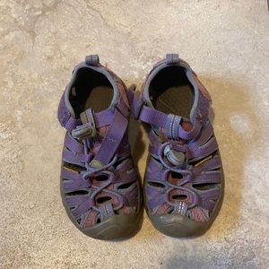 Keen kids waterproof hiking shoes